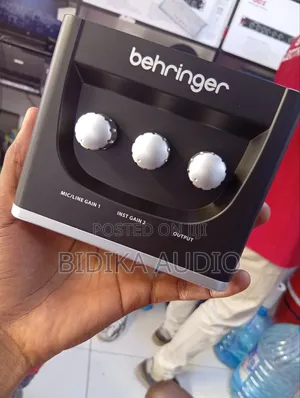 Quality Behringer U-Phoria Um2 Soundcard