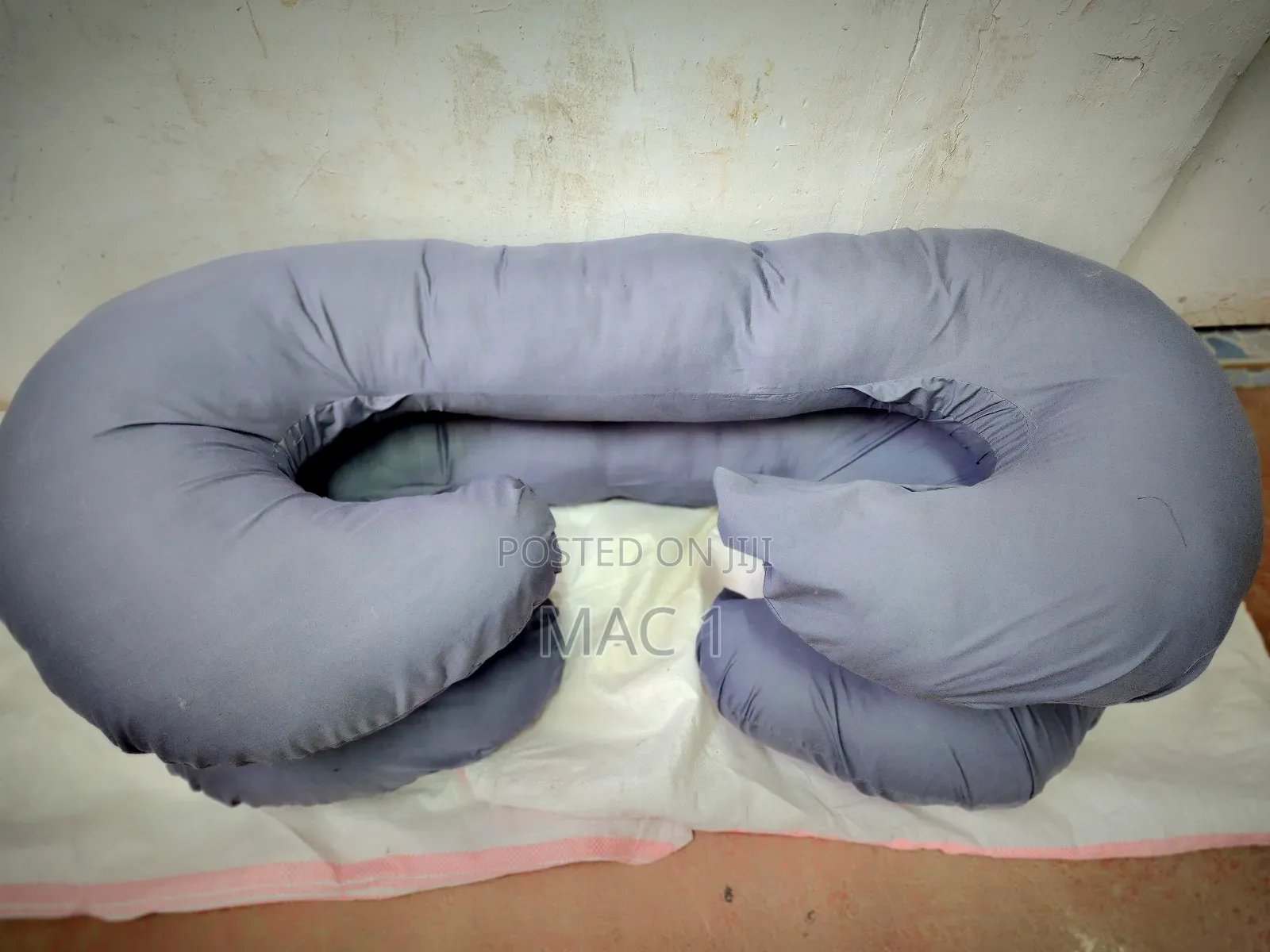 C Shape Pregnancy Pillows Grey
