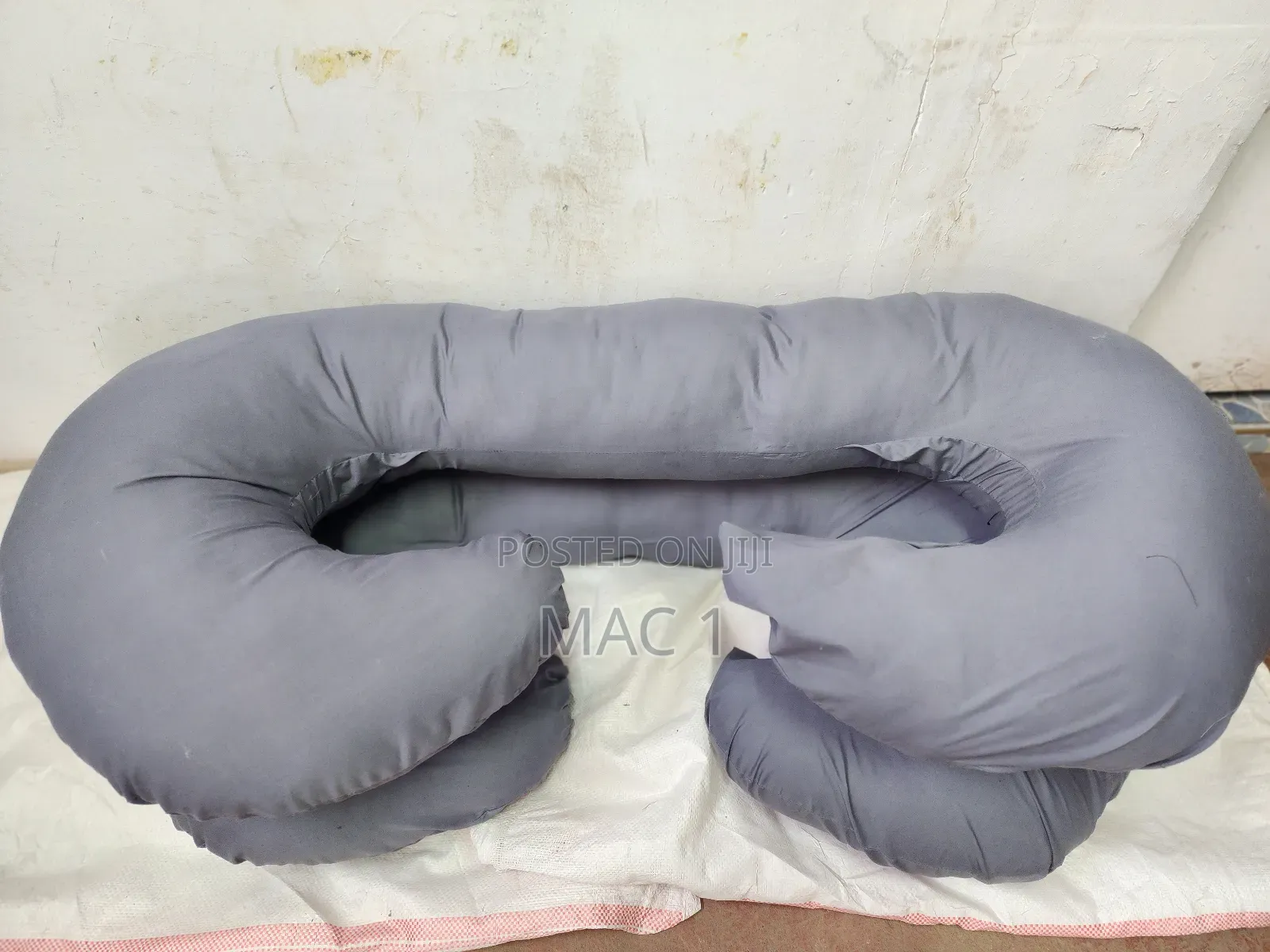 C Shape Pregnancy Pillows Grey