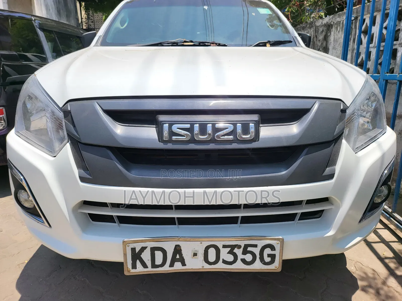 Isuzu D-MAX 2020 White