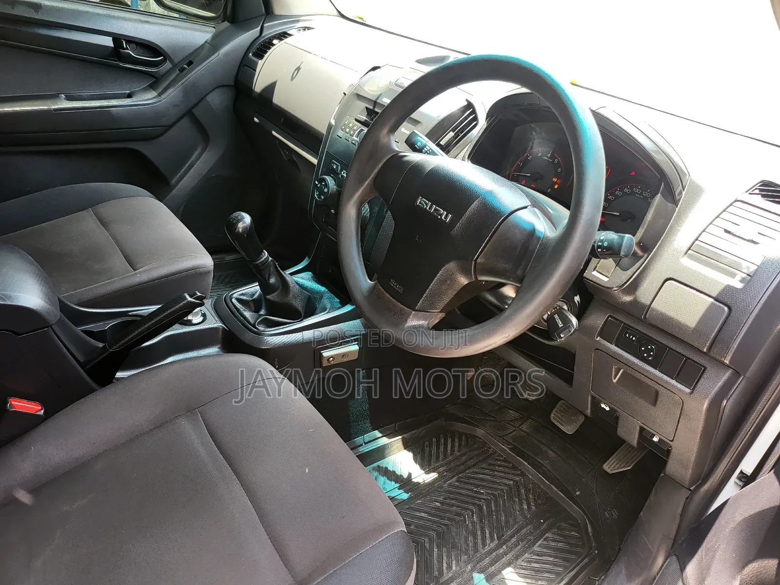 Isuzu D-MAX 2020 White