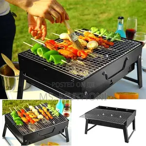 Foldable Charcoal Berbecue Grill (Home/Camping)