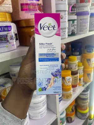 Veet Hair Removal Cream for Sensitive Skin 100 Ml
