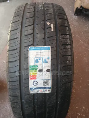 285/60 R 18 Dunlop Tyres Made in Japan