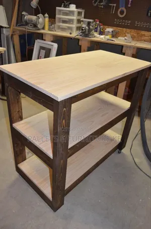 Heritage Pallet Kitchen Table