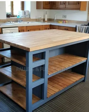 Urban Pallet Kitchen Table