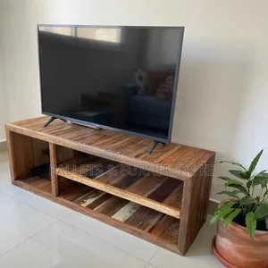 The Urban Media Console
$3