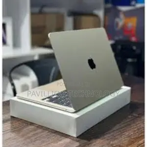 New Laptop Apple MacBook Air 8GB Apple M3 Pro SSD 1T