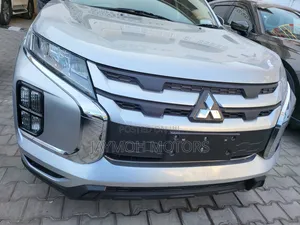 Mitsubishi RVR 2019 Silver