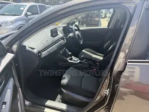 Mazda Demio 2018 Gray
