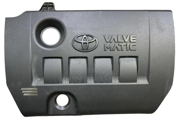Toyota Wish Engine Top Cover - main view