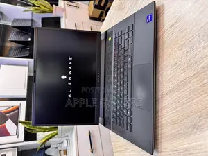 Laptop Dell Alienware M16 R1 32GB Intel Core I9 SSD 1T
