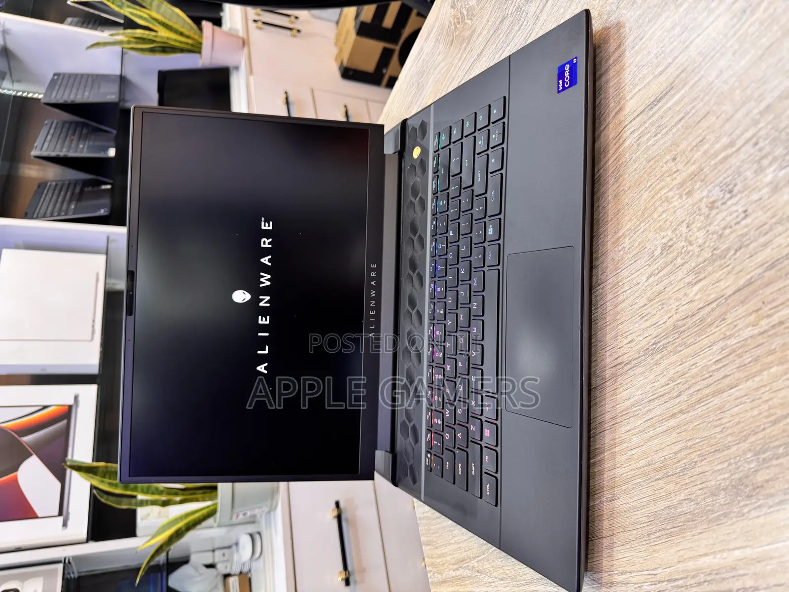 Laptop Dell Alienware M16 R1 32GB Intel Core I9 SSD 1T