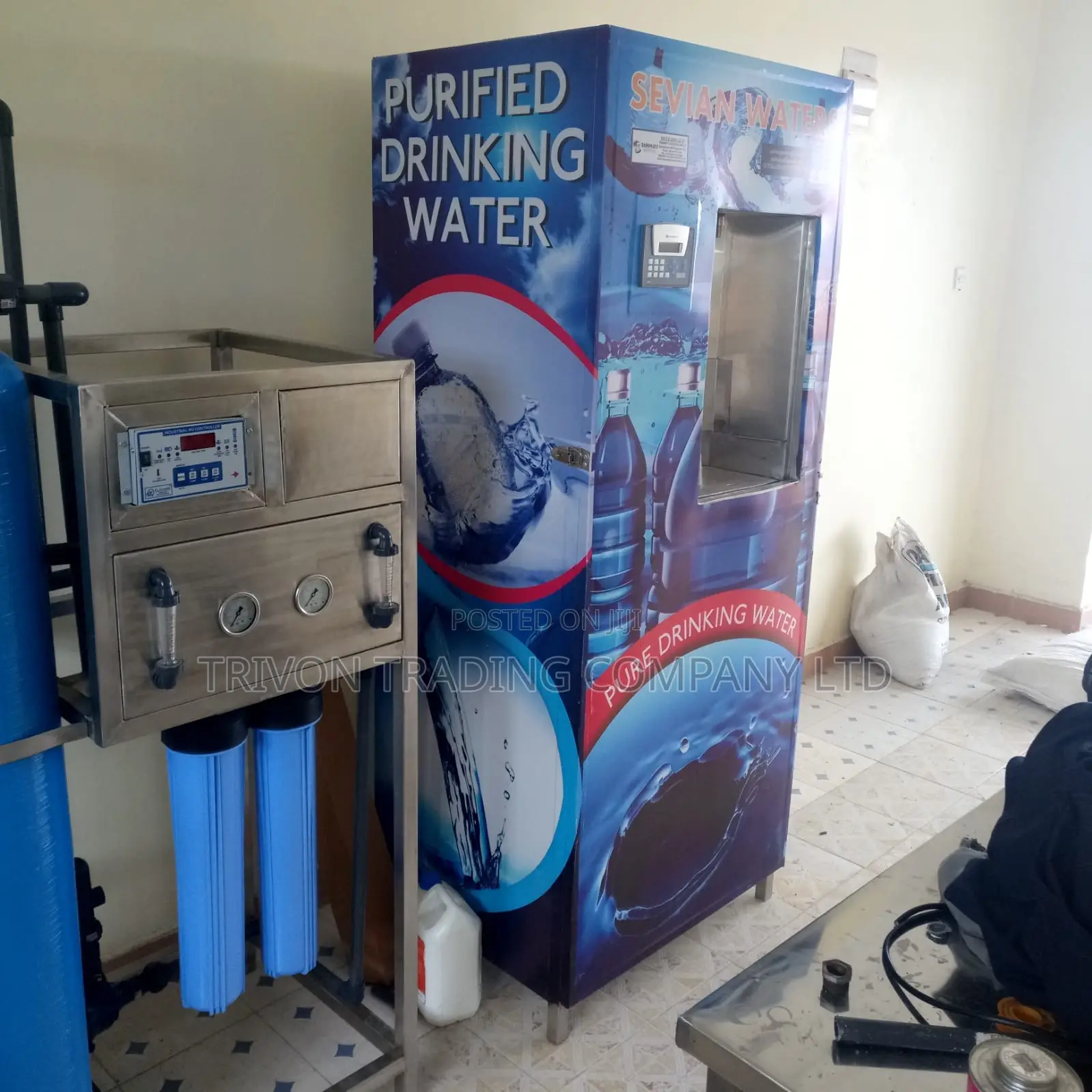 Water Vending Machine With a 250lph Ro System