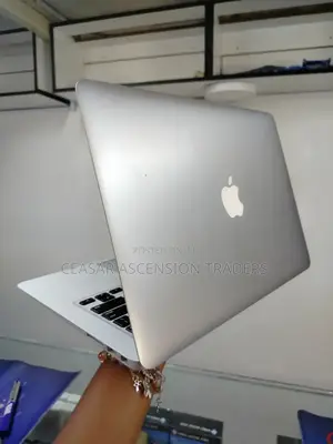 Laptop Apple MacBook Air 2015 8GB Intel Core I5 SSD 256GB