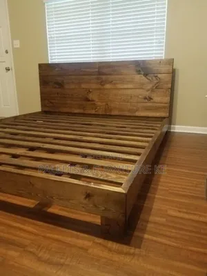 Nimbus Frame Bed/Walnut Bed