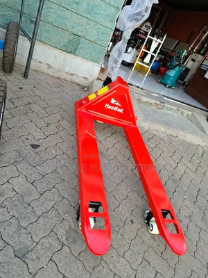 Heavy Duty Hydraulic Pallet Trolley-3000kg.