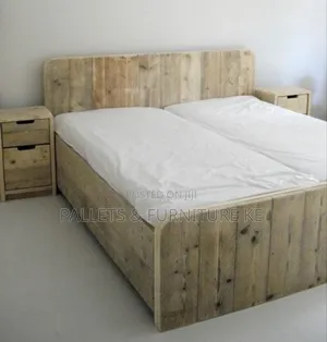Vault-frame Bed/Platform Bed