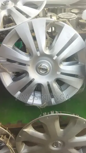 Nissan Wheel Caps