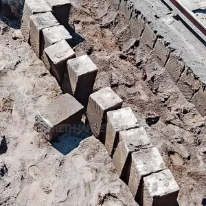 Machine Cut Stones*'..Ndarugo