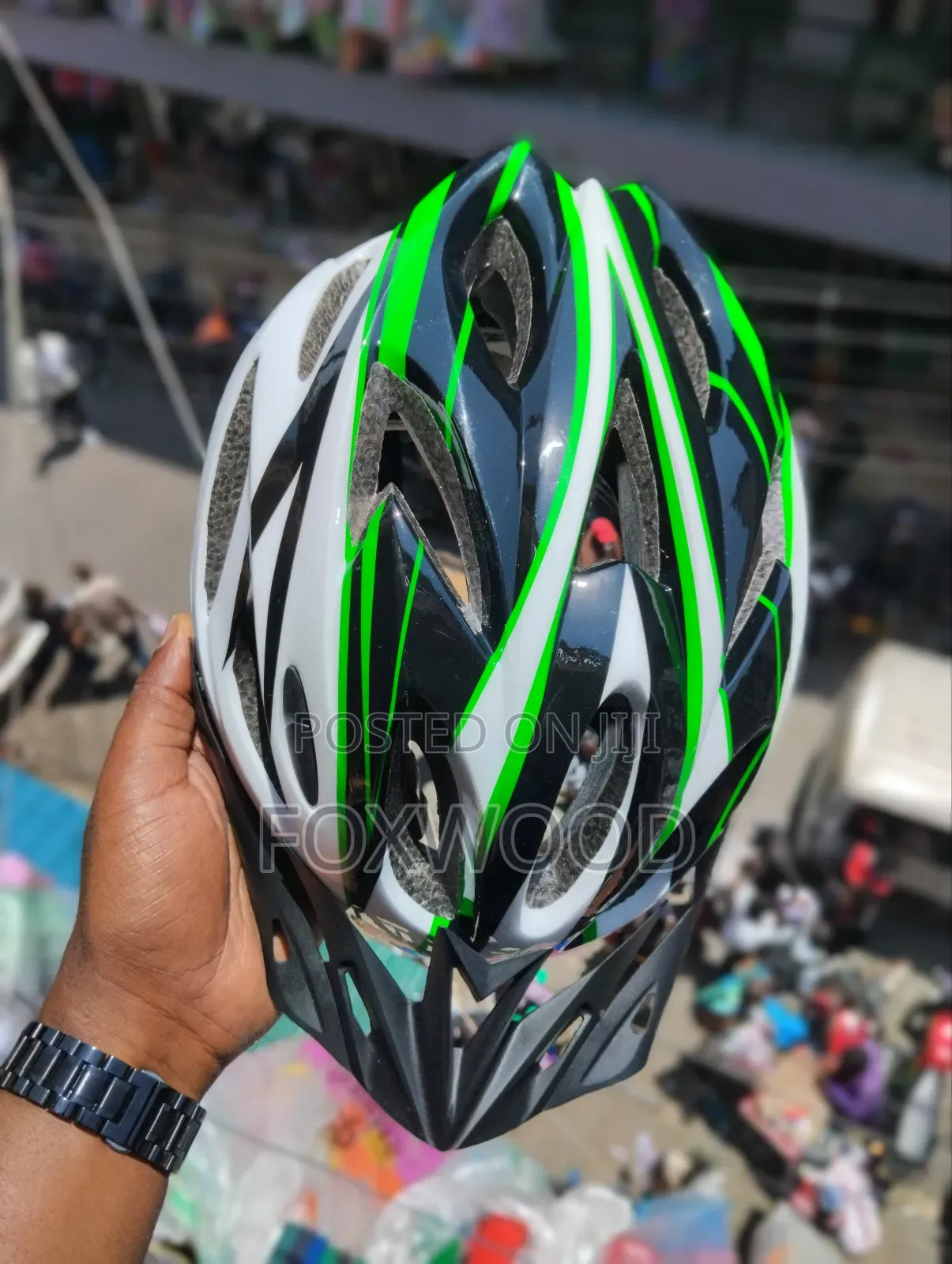 Hard Quality Skating Helmets Available! 