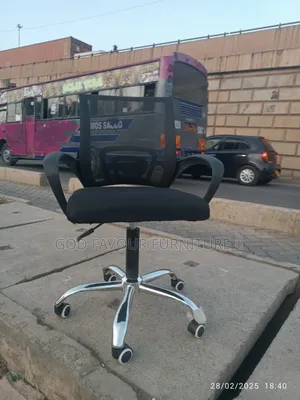 Adjustable Mesh Office Chair Black Tg3wq