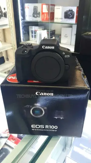 Canon Eos R100 Mirrorless Camera +Rf-S 18-45mm Lens
