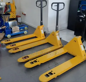 -Hisaki Japan Pallet Truck 3 *Tonnes Narrow* / Pallet Track