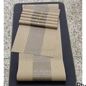 6pcs PVC Table Mats Plus One Table Runner(