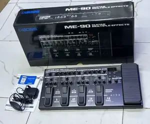Boss Me-90 Guitar Multi-Effects Pedal