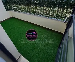 Space Balcony With Artificial Turf Grass Carpet