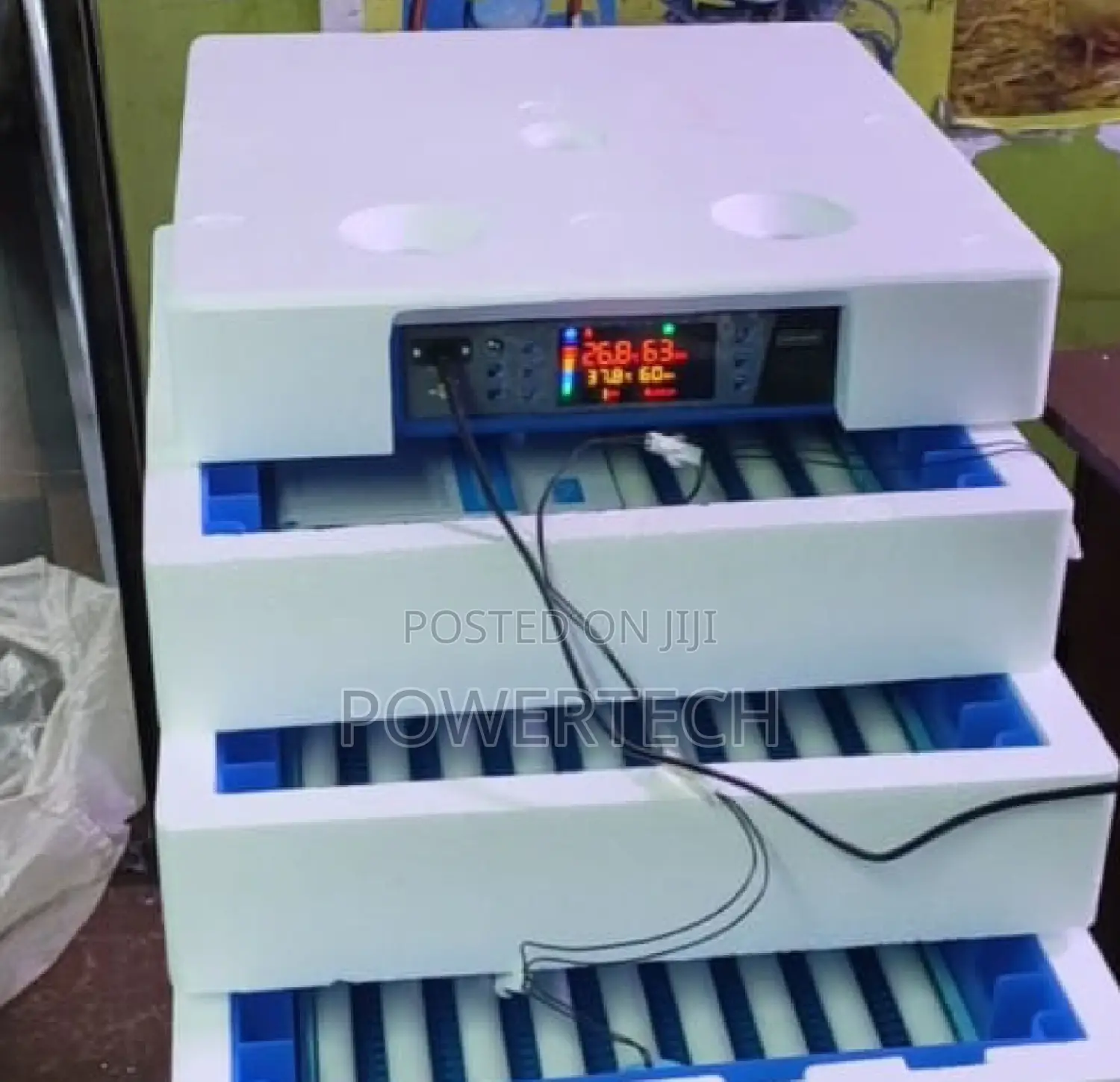 Automatic 192 Capacity Eggs Incubator