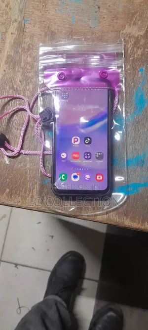 Waterproof Phone Protector