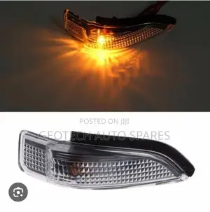 Toyota Premio 260/Vits Sidemirror Indicator Light