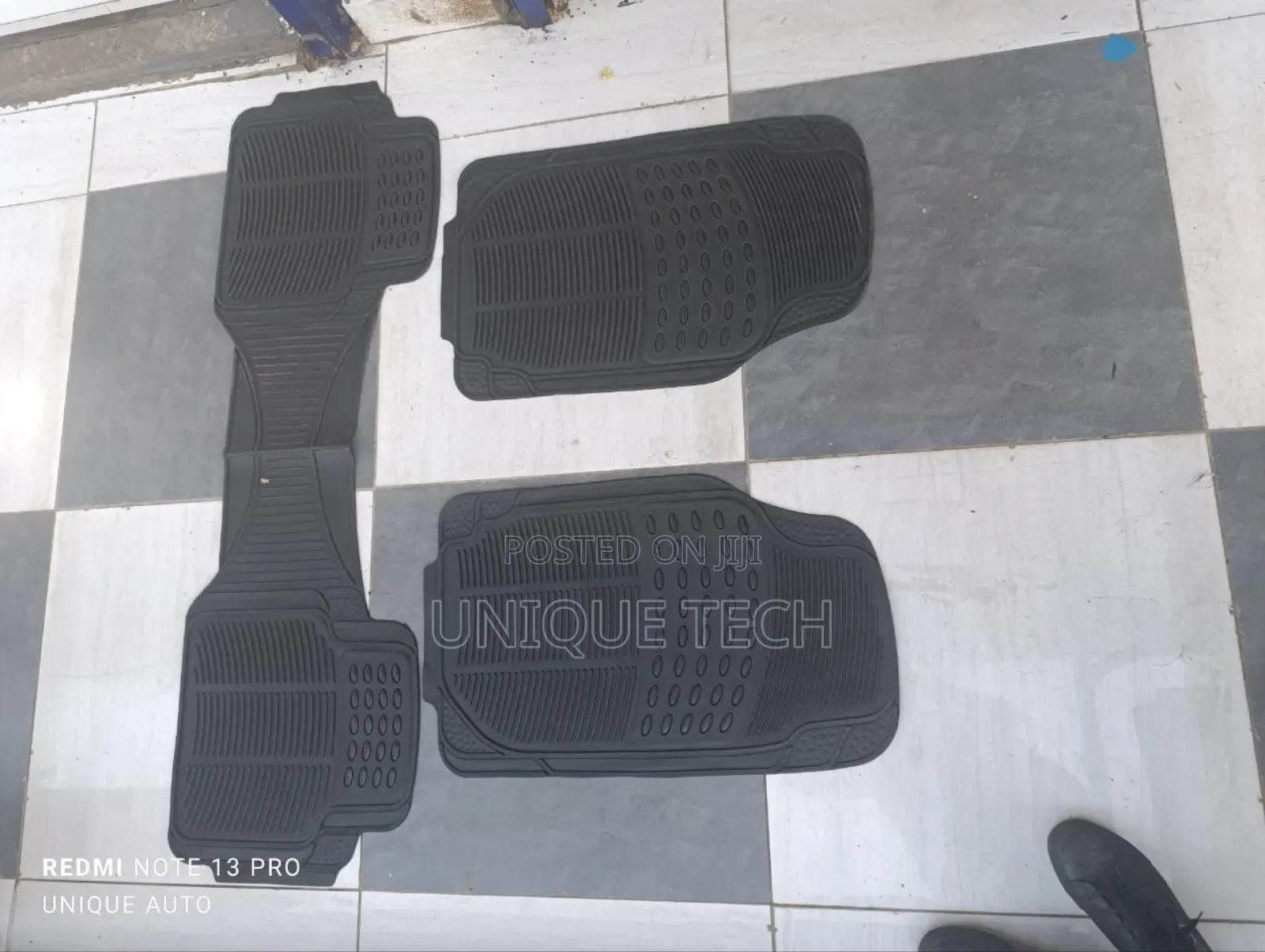 3pc Conjoined Universal Car Mats