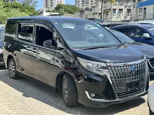 Toyota Esquire 2.0 AWD (8 seater) 2017 Black