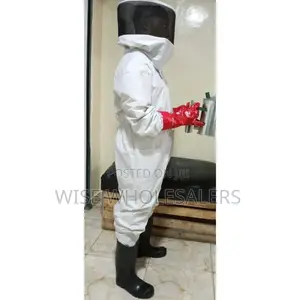 Modern Bee Farmers Honey Harvesting Suit Beekeeping Kit