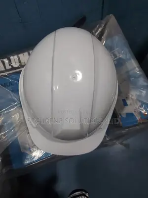 Safety Helmet For Industrial & Construction
