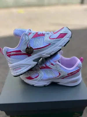 New Balance 530 White Pink