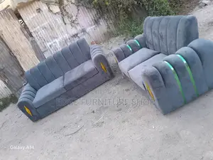 3,2 Five Seater Sofa Set on Sale