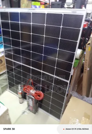 24v , 50meters Solar Water Pump With 300watts Solar Panels