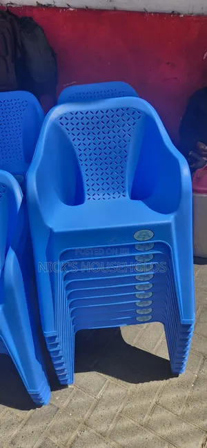 Plastic Chairs/Blue Plastic Chairs
