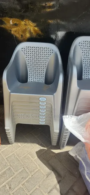 Plastic Chair/ Gray Plastic Chairs