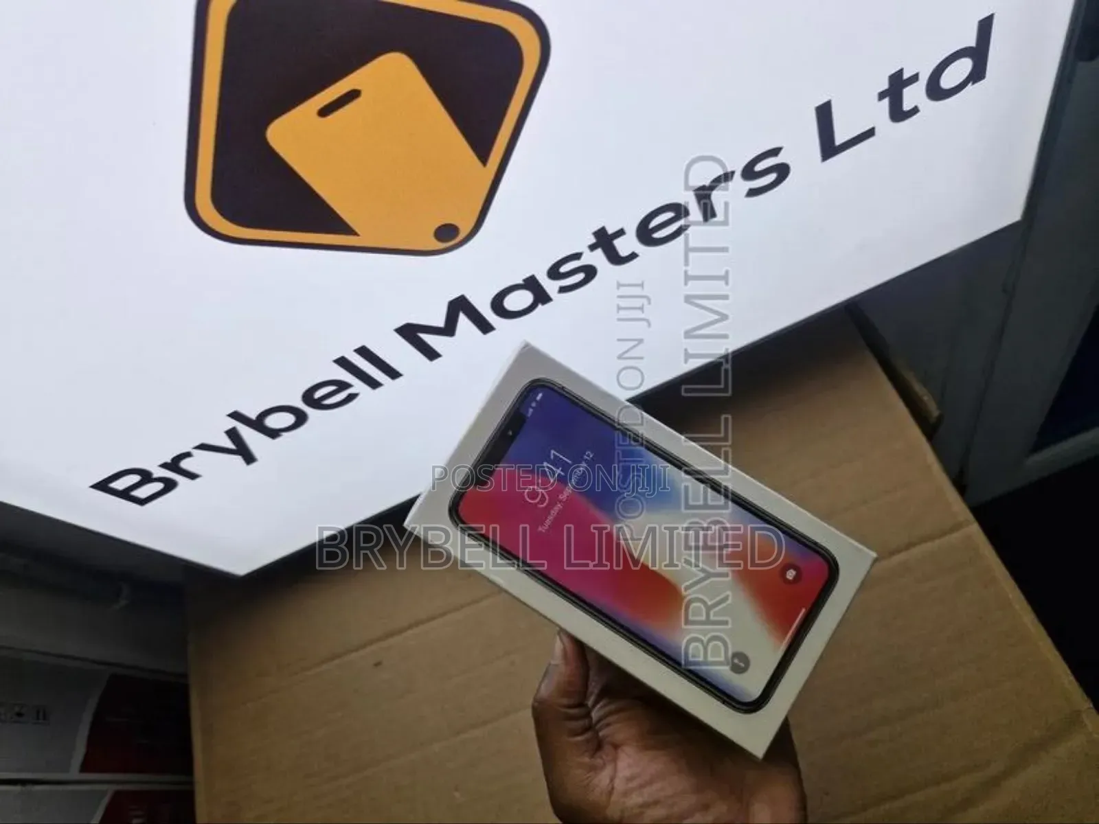 New Apple iPhone X 256 GB Black