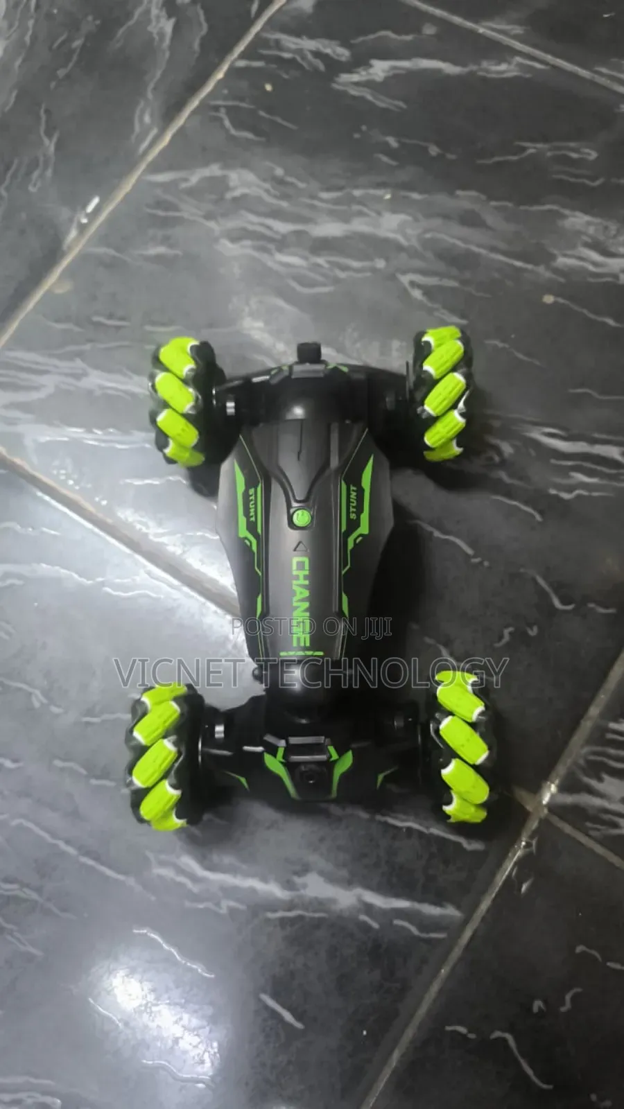 Remote Controlled Stunt Climbing Car