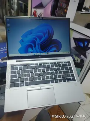 Laptop HP EliteBook 840 G7 8GB Intel Core I7 SSD 256GB