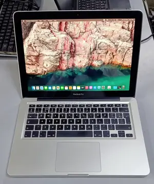 Laptop Apple MacBook Pro 2012 8GB Intel Core i5 SSD 256GB