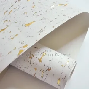 White and Gold Wallpaper