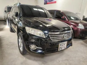Toyota Vanguard 2012 Black