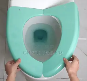 Foldable Plastic Toilet Seat Cover Waterproof Portable